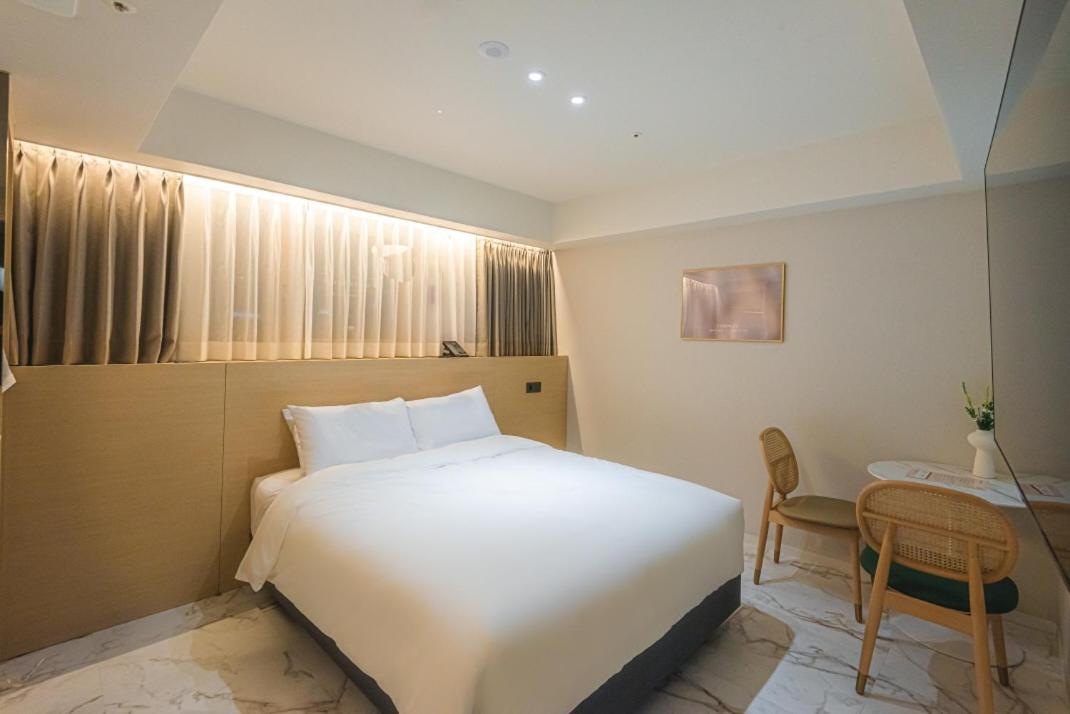 Asherah Villa D' Aqua Hotel Gimhae Ngoại thất bức ảnh